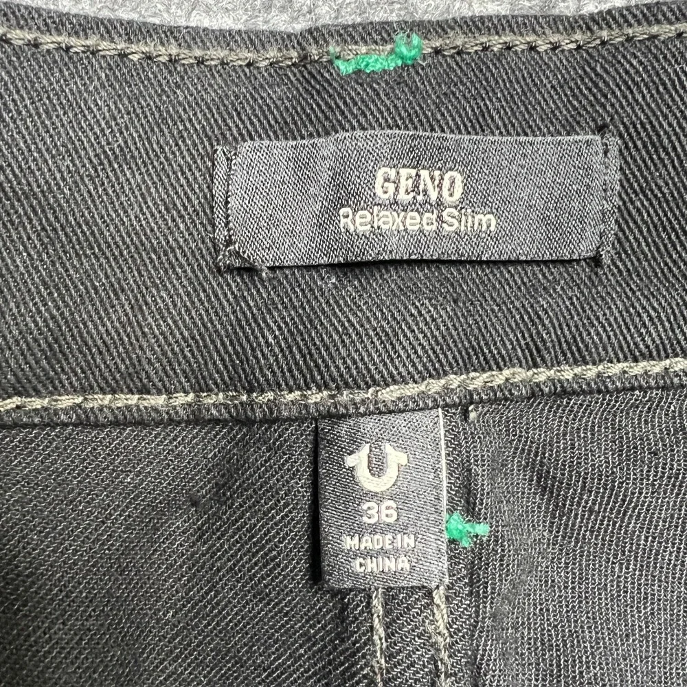 NWT True Religion Mens 36 Geno SN Slim Jeans Black Rinse Green Stitching 700386‎